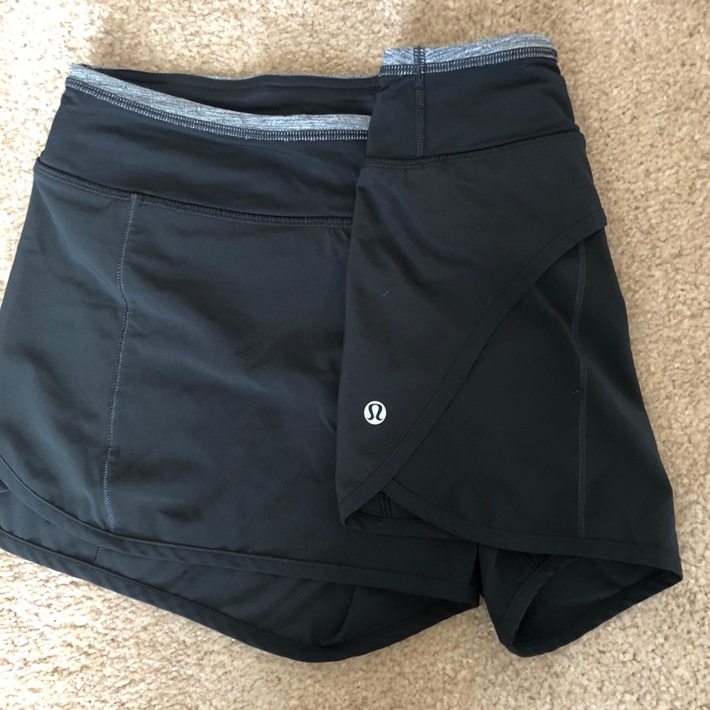 Lululemon Speed Shorts Size 8, EUC